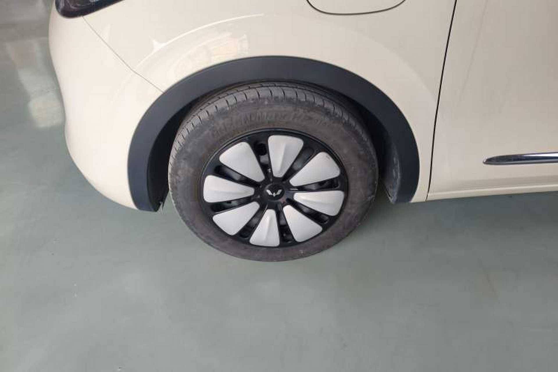 Used Wuling Bingo 2024 410 km Lingxi Deluxe Edition Exterior 4