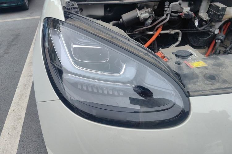 Used Wuling Bingo 2024 333 km Enjoyment Version Right Front Headlight