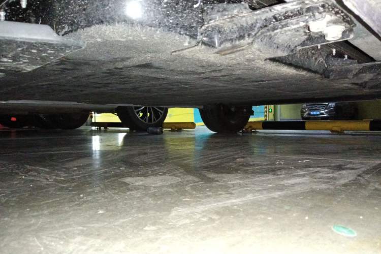 Used Wuling Bingo 2025 333 km Lingxi Deluxe Edition Chassis Front Left