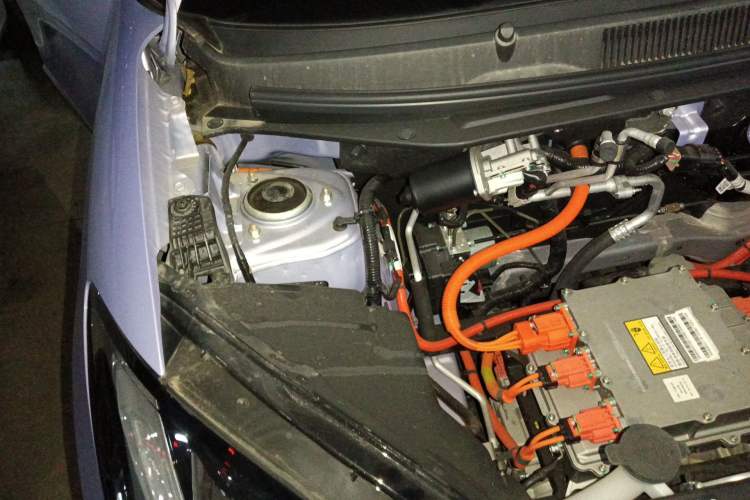 Used Wuling Bingo 2025 333 km Lingxi Deluxe Edition Engine Bay Right
