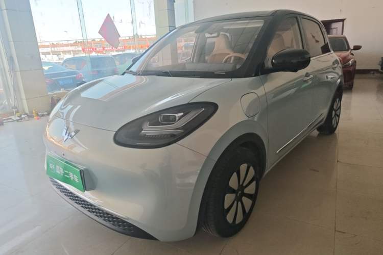Used Wuling Bingo 2025 410 km Lingxi Deluxe Edition Guazi used car, China used car export, Used car for sale, Used Wuling cars, Cheapest cars for sale, Electric vehicle, New energy car