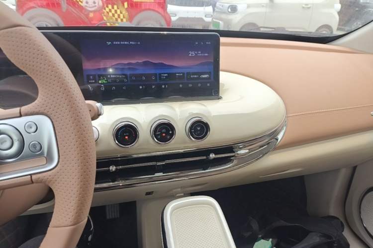 Used Wuling Bingo 2025 410 km Lingxi Deluxe Edition Audio And AC Panel