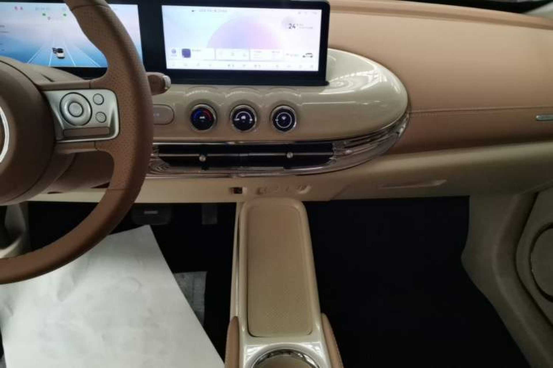 Used Wuling Bingo 2025 410 km Lingxi Deluxe Edition Audio And AC Panel