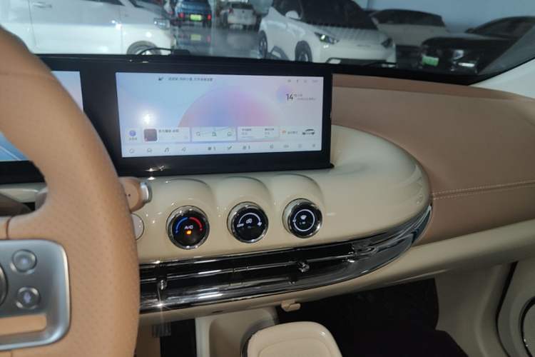 Used Wuling Bingo 2025 410 km Lingxi Deluxe Edition Audio And AC Panel