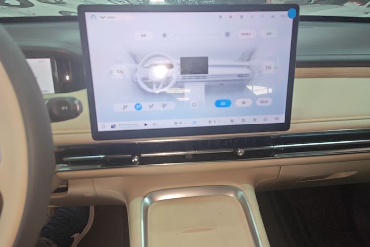 Used Wuling Bingo 2025 410 km Lingxi Deluxe Edition Audio And AC Panel