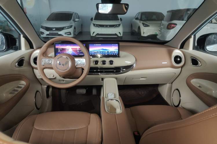 Used Wuling Bingo 2025 410 km Lingxi Deluxe Edition Center Console