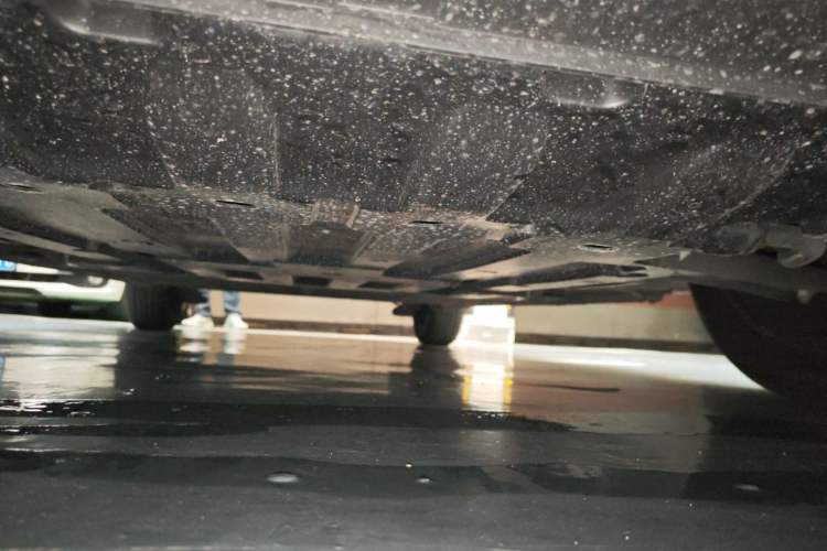 Used Wuling Bingo 2025 333 km Lingxi Connected Version Chassis Front