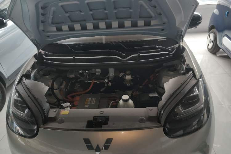 Used Wuling Bingo 2025 410 km Lingxi Deluxe Edition Engine Bay