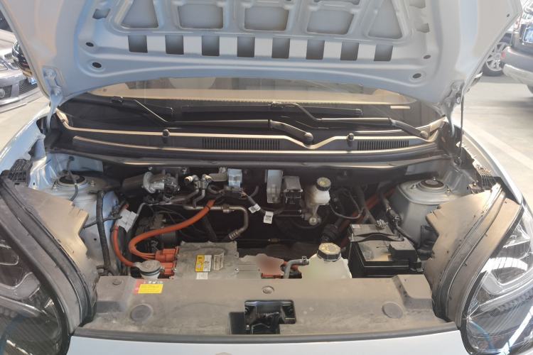 Used Wuling Bingo 2025 333 km Lingxi Deluxe Edition Engine Bay