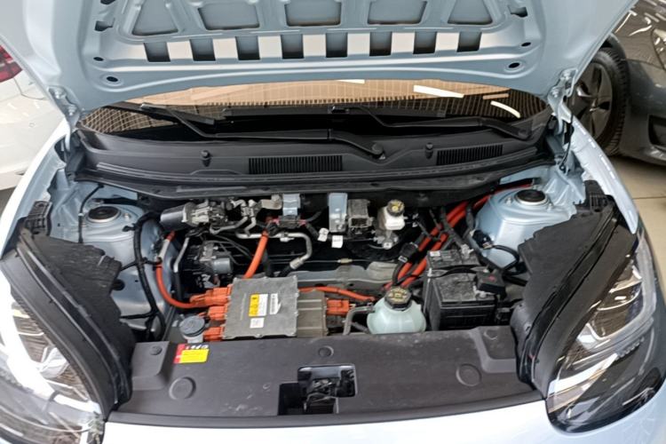 Used Wuling Bingo 2025 333 km Lingxi Connected Version Engine Bay