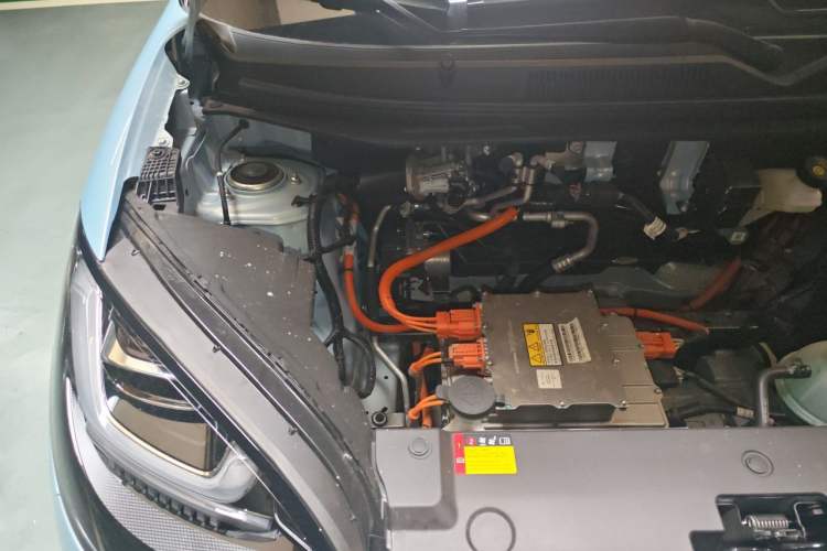 Used Wuling Bingo 2025 333 km Lingxi Connected Version Engine Bay Right