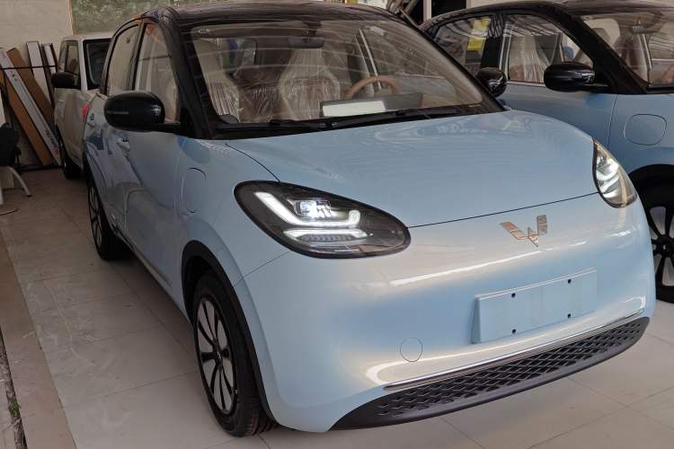 Used Wuling Bingo 2025 333 km Lingxi Connected Version Exterior 1