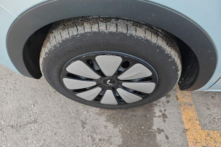 Used Wuling Bingo 2025 410 km Lingxi Deluxe Edition Exterior 4
