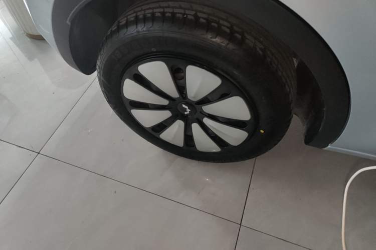 Used Wuling Bingo 2025 410 km Lingxi Deluxe Edition Exterior 5