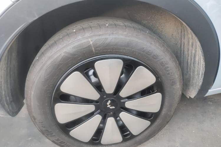 Used Wuling Bingo 2025 333 km Lingxi Deluxe Edition Exterior 5