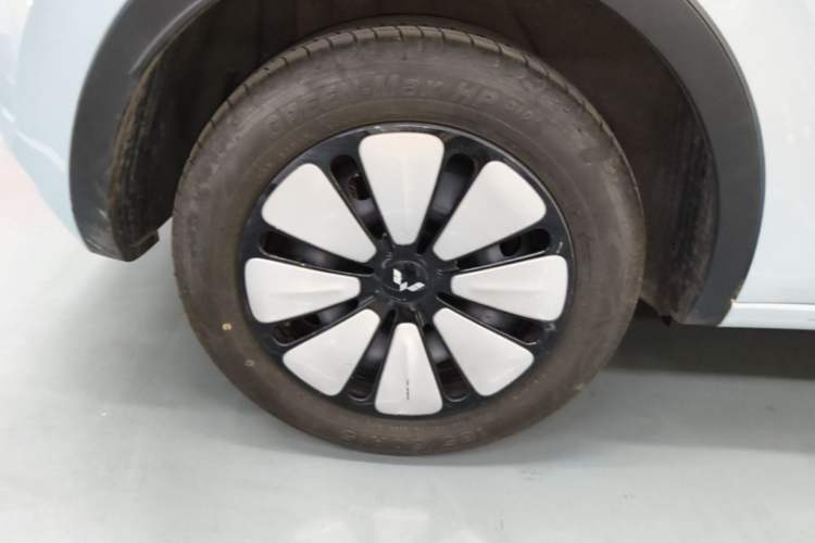 Used Wuling Bingo 2025 410 km Lingxi Deluxe Edition Exterior 5