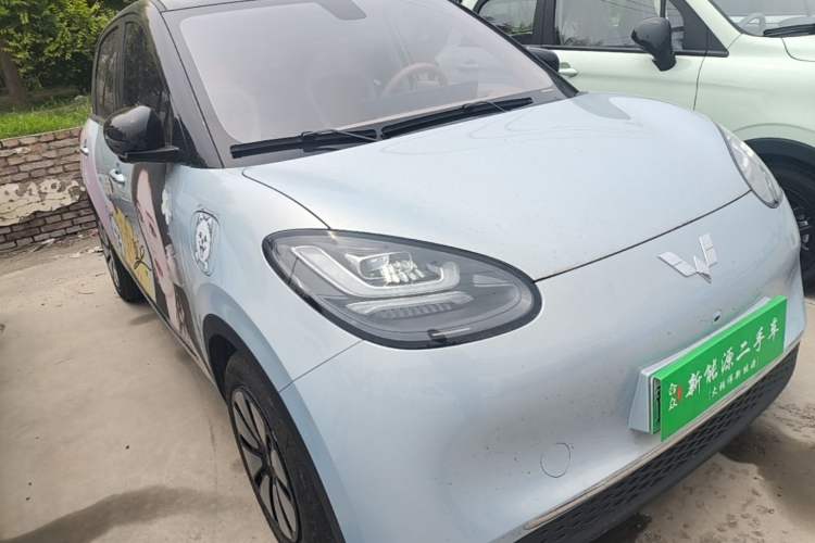 Used Wuling Bingo 2025 410 km Lingxi Deluxe Edition Front Right 45 Deg
