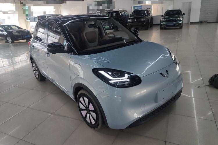 Used Wuling Bingo 2025 333 km Lingxi Deluxe Edition Front Right 45 Deg