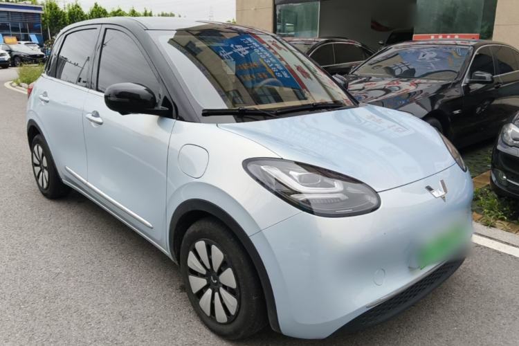 Used Wuling Bingo 2025 410 km Lingxi Deluxe Edition Front Right 45 Deg