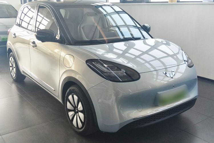 Used Wuling Bingo 2025 410 km Lingxi Deluxe Edition Front Right 45 Deg