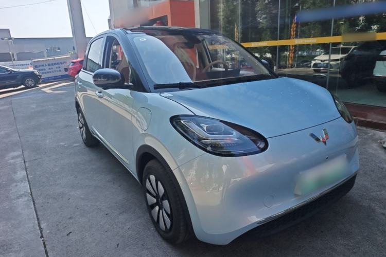 Used Wuling Bingo 2025 333 km Lingxi Deluxe Edition Front Right 45 Deg