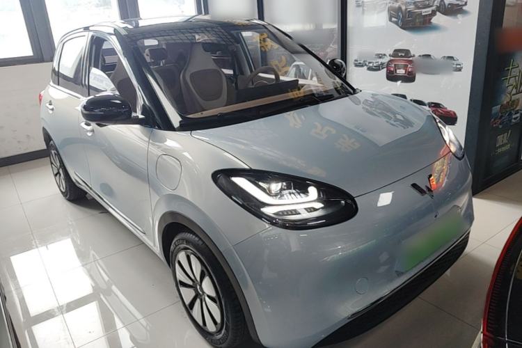 Used Wuling Bingo 2025 410 km Lingxi Deluxe Edition Front Right 45 Deg