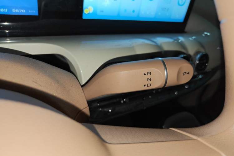 Used Wuling Bingo 2025 333 km Enjoyment Version Gear Lever