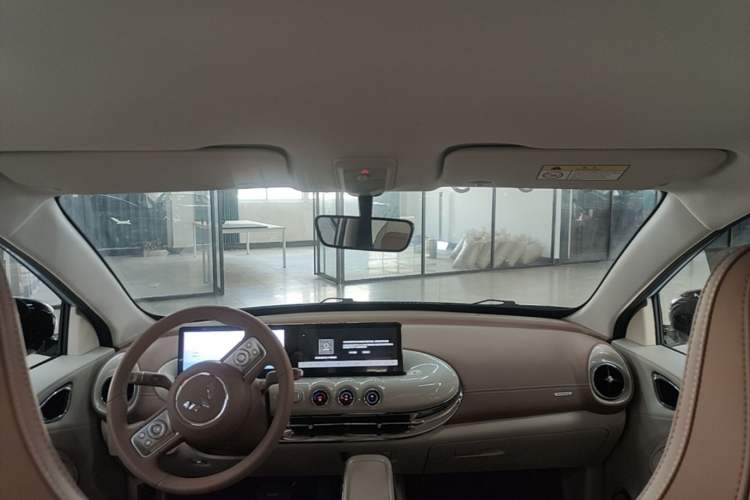 Used Wuling Bingo 2025 333 km Lingxi Deluxe Edition Headliner