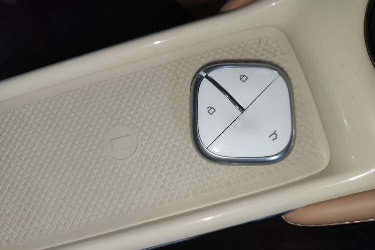 Used Wuling Bingo 2025 410 km Lingxi Deluxe Edition Interior 1