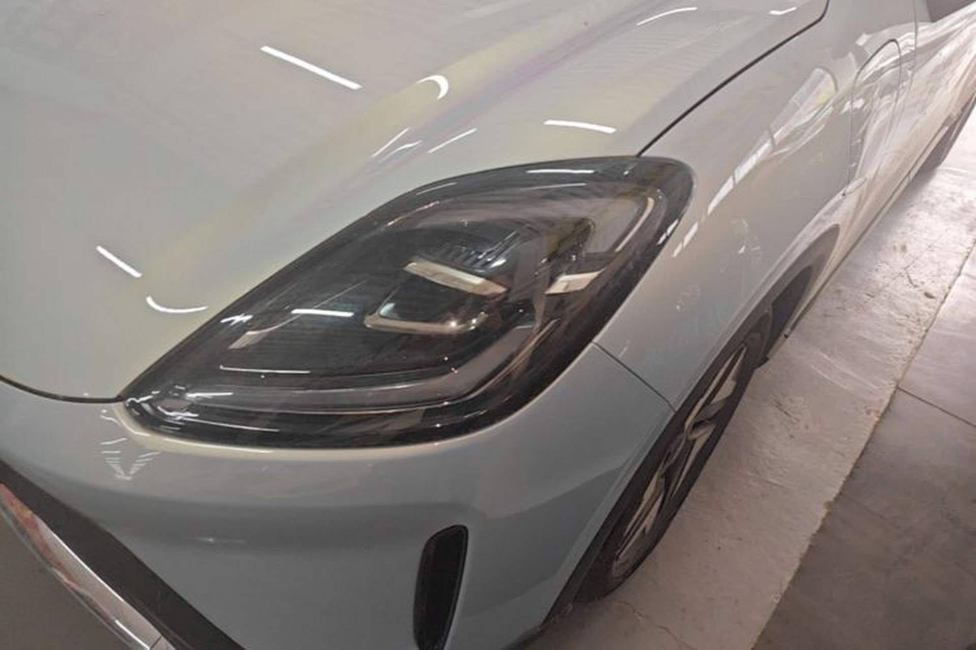 Used Wuling Bingo 2025 410 km Lingxi Deluxe Edition Left Front Headlight