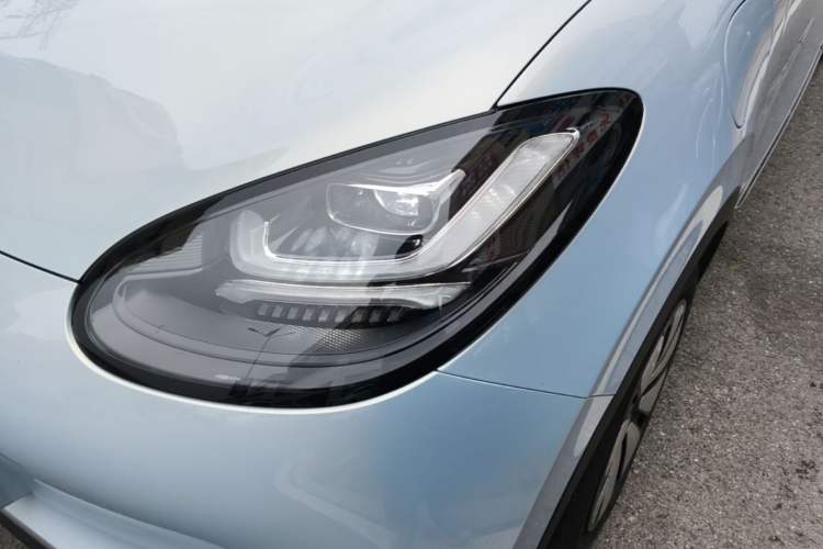 Used Wuling Bingo 2025 410 km Lingxi Deluxe Edition Left Front Headlight