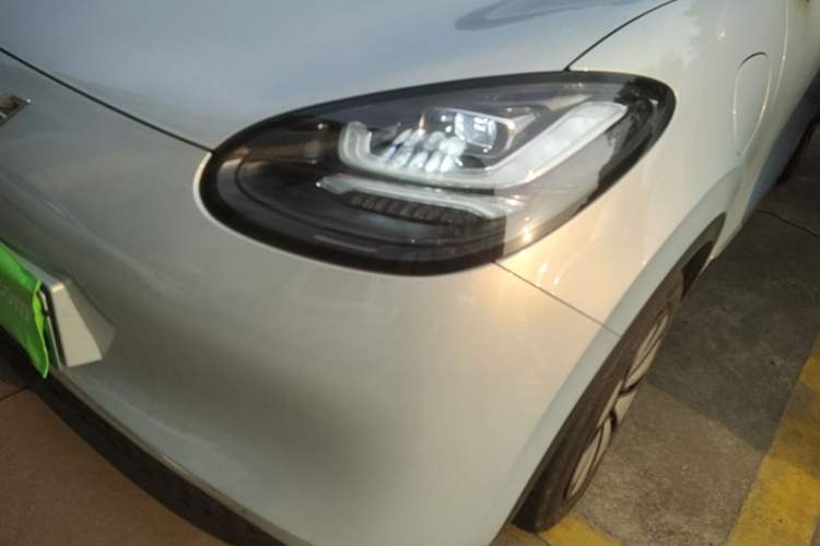 Used Wuling Bingo 2025 333 km Lingxi Deluxe Edition Left Front Headlight
