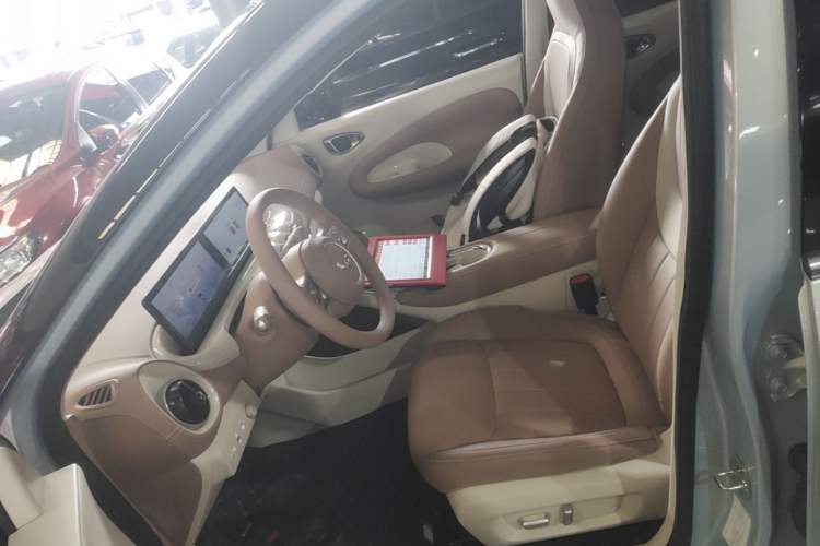 Used Wuling Bingo 2025 410 km Lingxi Deluxe Edition Left Front Seat