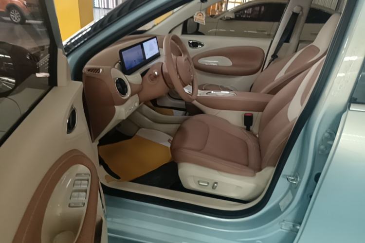 Used Wuling Bingo 2025 410 km Lingxi Deluxe Edition Left Front Seat