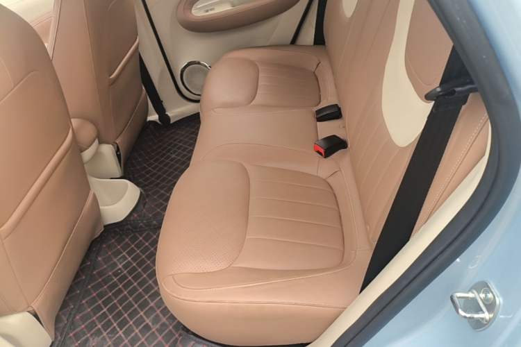 Used Wuling Bingo 2025 410 km Lingxi Deluxe Edition Left Rear Seat
