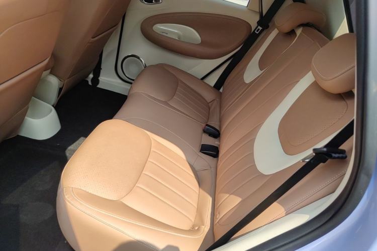 Used Wuling Bingo 2025 410 km Lingxi Deluxe Edition Left Rear Seat