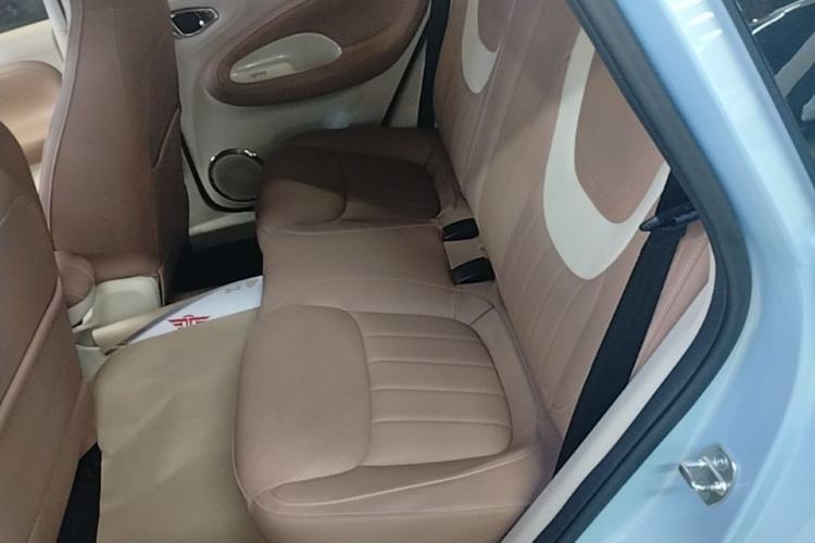 Used Wuling Bingo 2025 410 km Lingxi Deluxe Edition Left Rear Seat