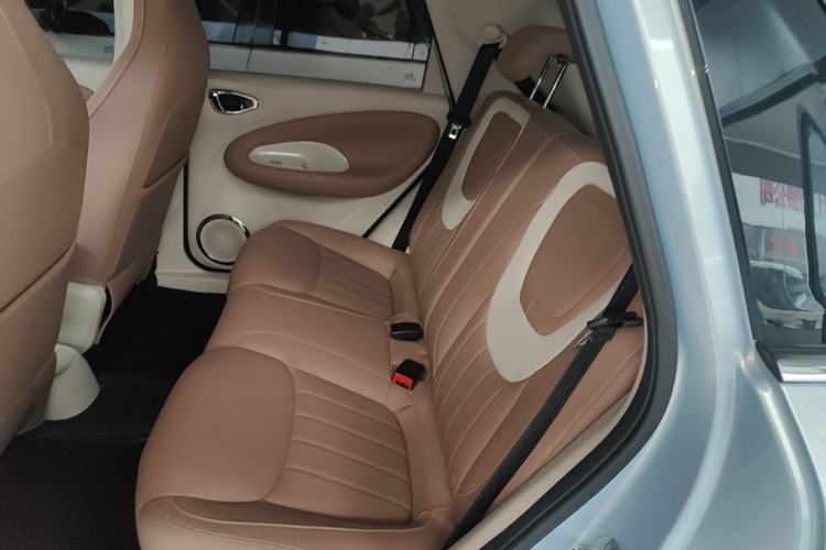 Used Wuling Bingo 2025 410 km Lingxi Deluxe Edition Left Rear Seat