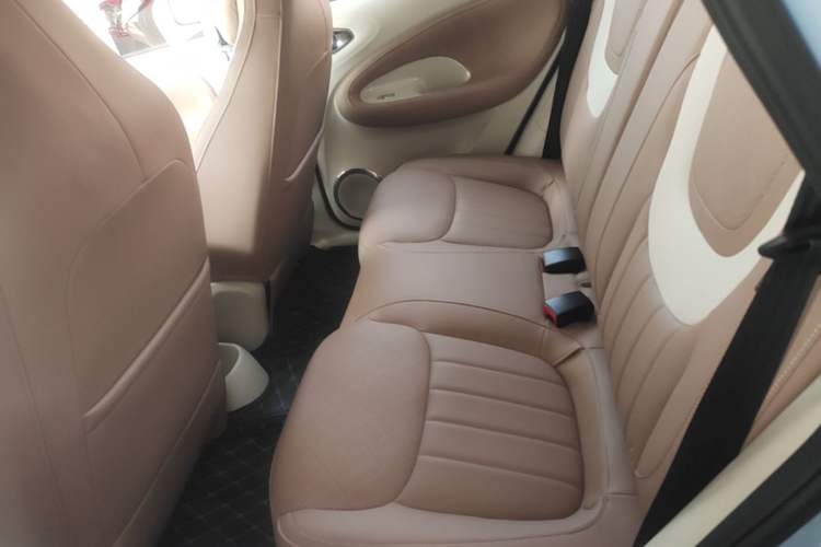 Used Wuling Bingo 2025 333 km Lingxi Deluxe Edition Left Rear Seat