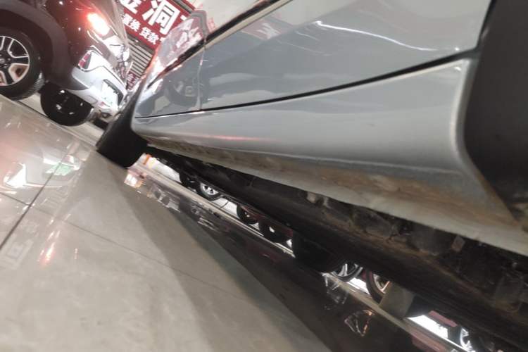 Used Wuling Bingo 2025 410 km Lingxi Deluxe Edition Left Side Sill