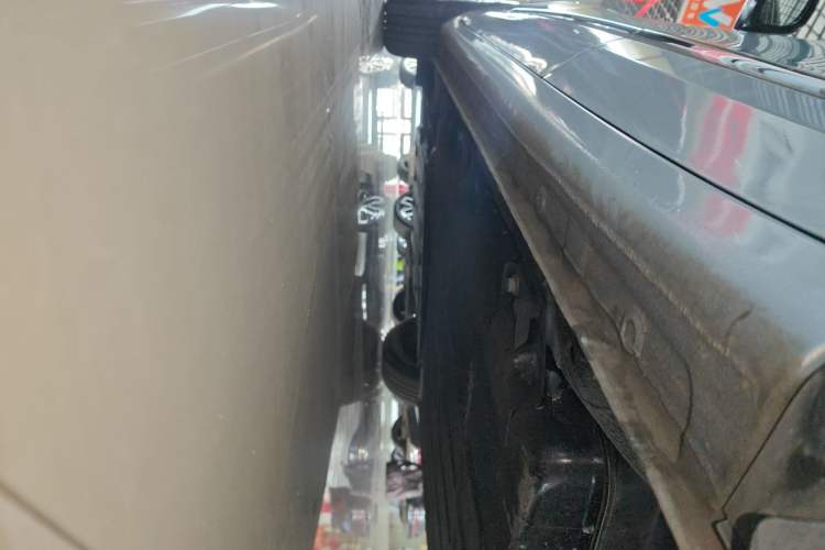 Used Wuling Bingo 2025 410 km Lingxi Deluxe Edition Left Side Sill