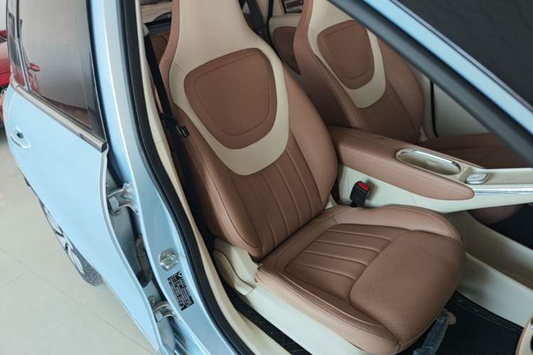 Used Wuling Bingo 2025 410 km Lingxi Deluxe Edition Right Front Seat