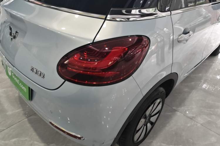 Used Wuling Bingo 2025 333 km Enjoyment Version Right Rear Taillight
