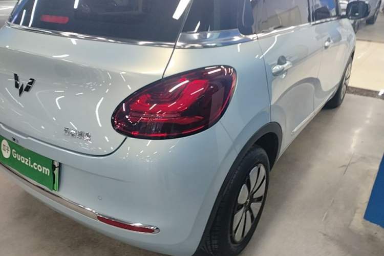 Used Wuling Bingo 2025 410 km Lingxi Deluxe Edition Right Rear Taillight