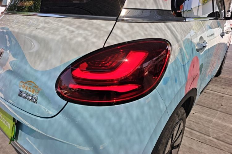 Used Wuling Bingo 2025 333 km Lingxi Deluxe Edition Right Rear Taillight