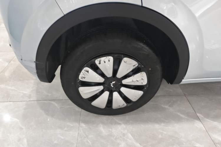 Used Wuling Bingo 2025 333 km Enjoyment Version Right Rear Wheel Hub