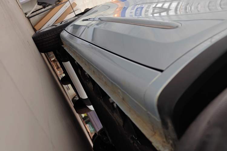 Used Wuling Bingo 2025 333 km Lingxi Connected Version Right Side Sill