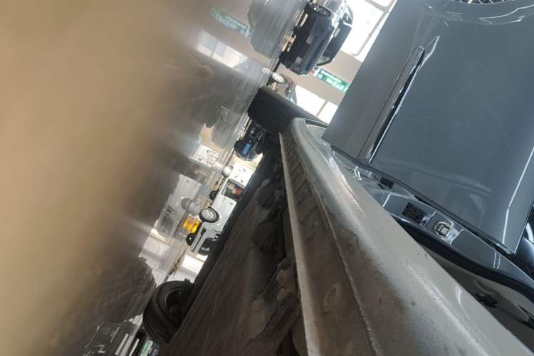 Used Wuling Bingo 2025 333 km Lingxi Deluxe Edition Right Side Sill