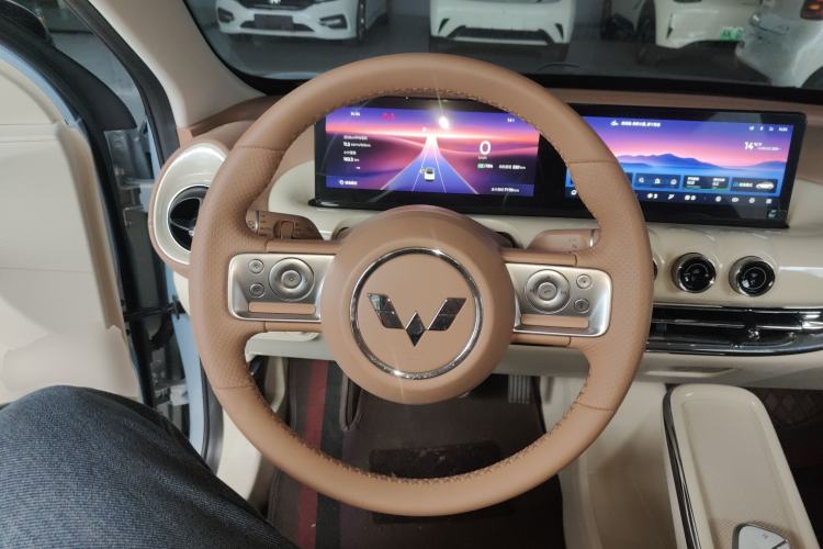 Used Wuling Bingo 2025 410 km Lingxi Deluxe Edition Steering Wheel