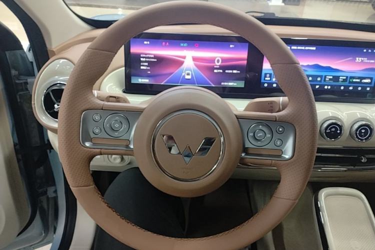Used Wuling Bingo 2025 410 km Lingxi Deluxe Edition Steering Wheel
